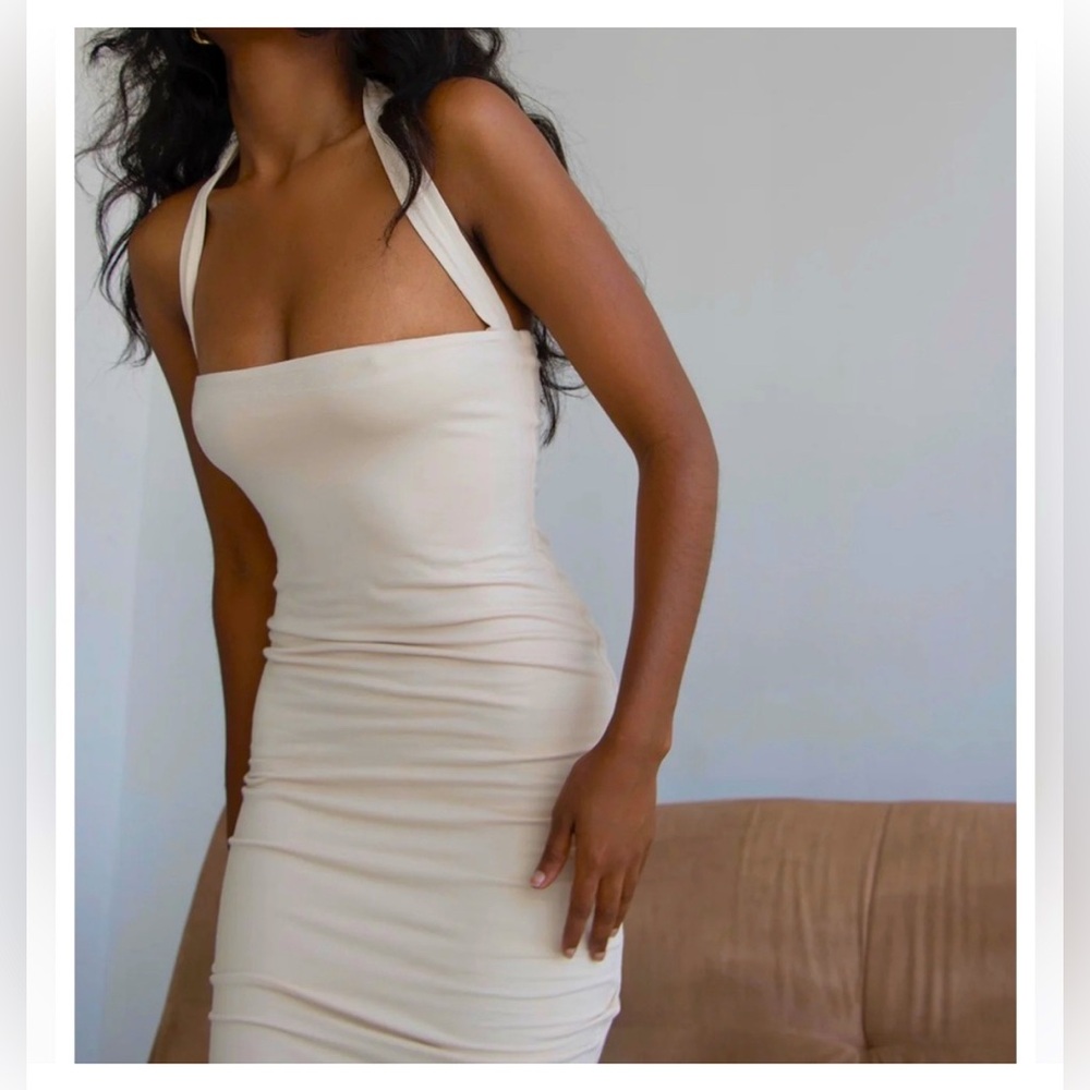 Re Ona Cream Midi Dress